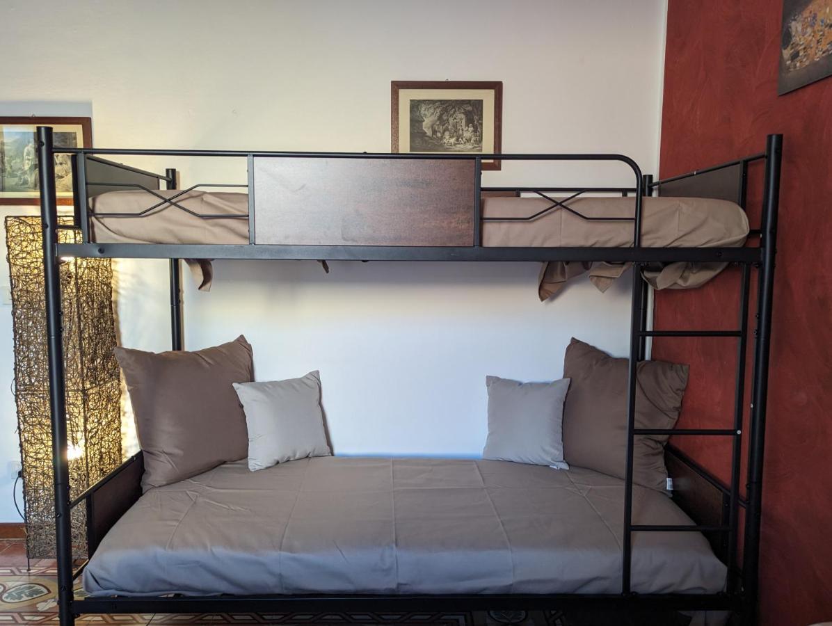 Il Cortile Siciliano Apartments Трапани Екстериор снимка