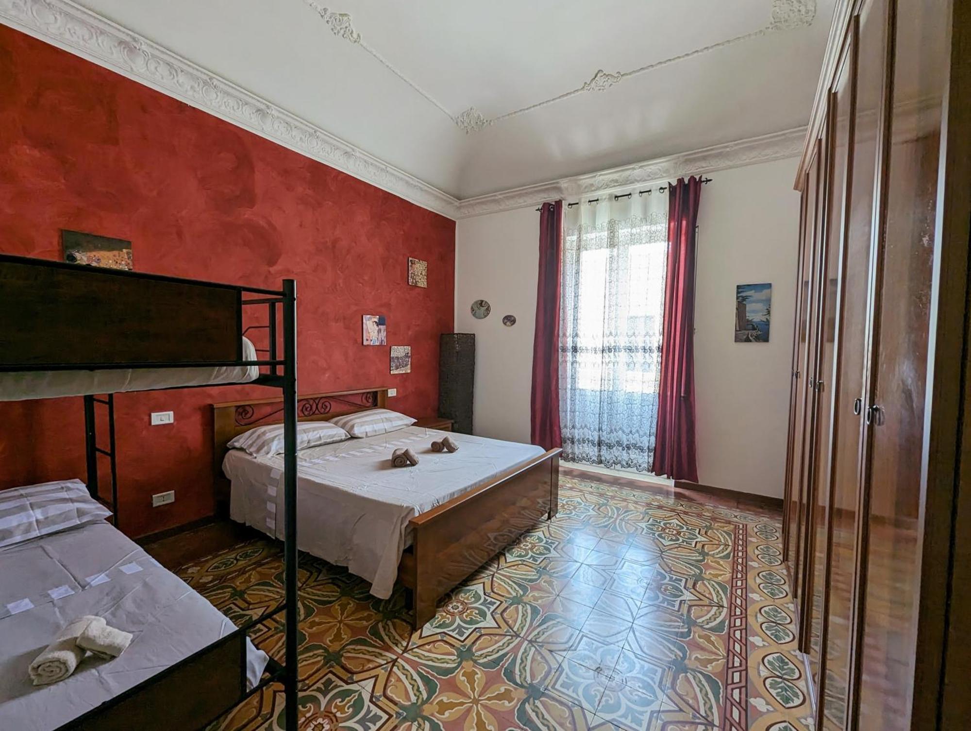 Il Cortile Siciliano Apartments Трапани Екстериор снимка